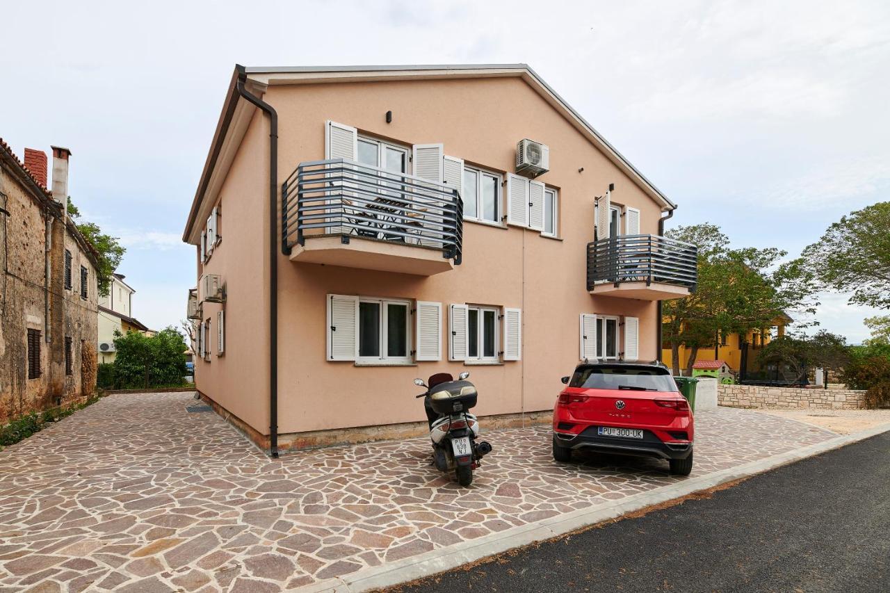 Villa Dvori Bašanija Eksteriør bilde